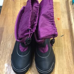 Purple snow boots